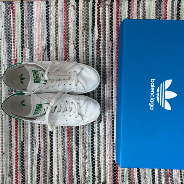 아디다스 발렌시아가 스탠스미스 42 270-275