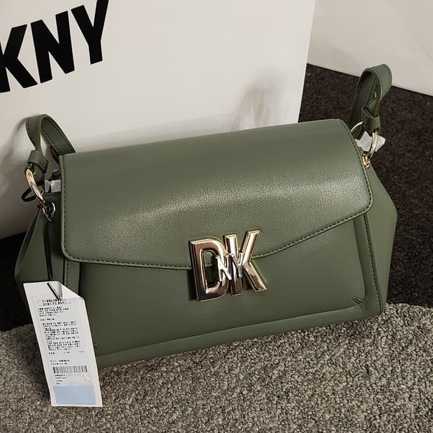 새상품) DKNY 다운타운 크로스바디 백