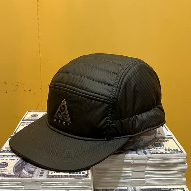 [OS] 나이키 ACG AW84 패디드 캡 카고 카키