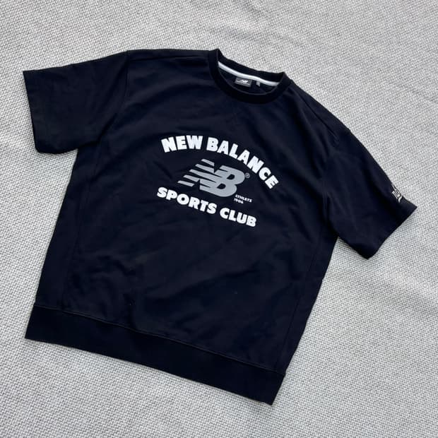 105(XL) 뉴발란스 남성 스포츠클럽 반팔 티셔츠 0720E