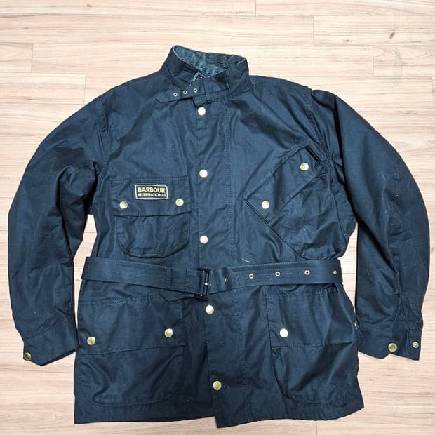 바버 인터네셔널 44사이즈 a7