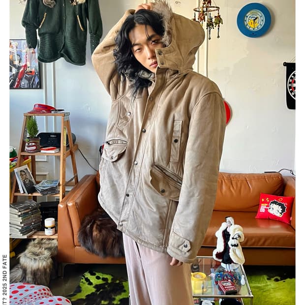 90-00s AMORE PURO Fur Hood Suede Coat