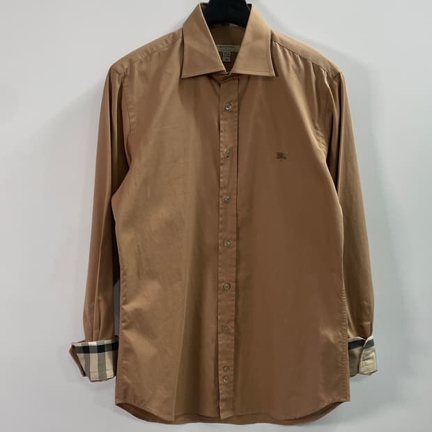 버버리 런던 베이지 긴팔 셔츠 (on.323)
