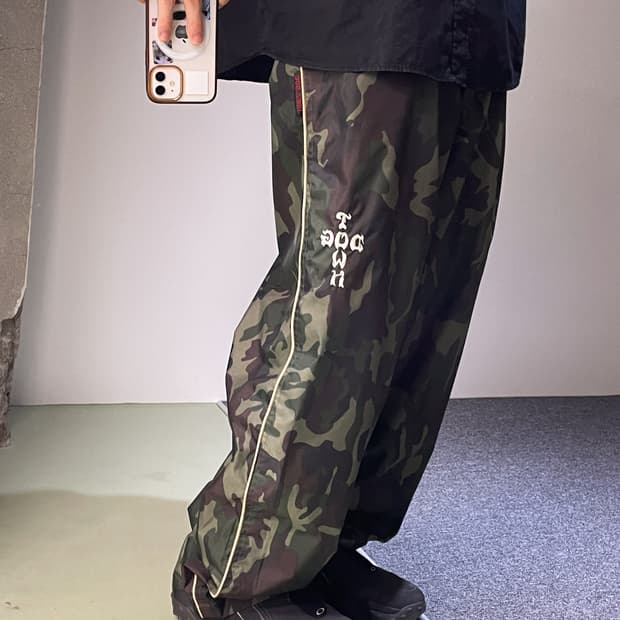 도그타운 90s 카모플라쥬 나일론 팬츠