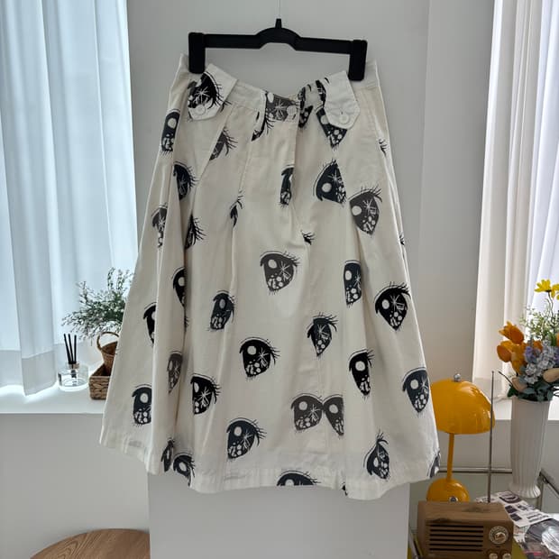 네넷 x 이가라시 유미코 eye 스커트