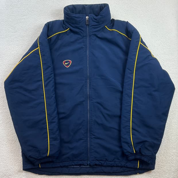 나이키 올드스쿨 패딩