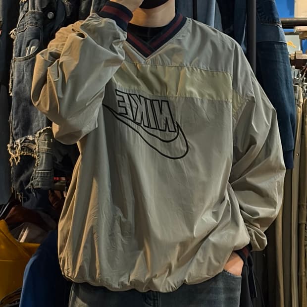 [NO.9] Nike 나이키 빅로고 웜업