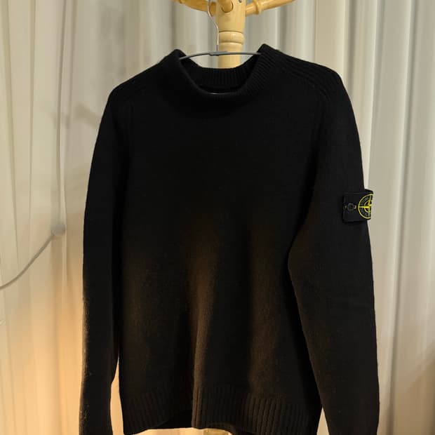 S급 스톤아일랜드 니트 급처