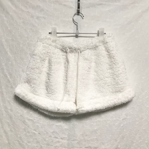 빈티지 너드 모리 후리스 퍼 숏팬츠 반바지