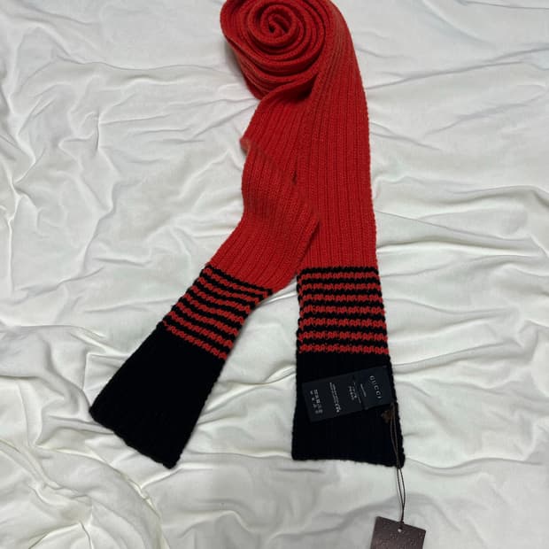 구찌 오렌지/블랙 울 머플러