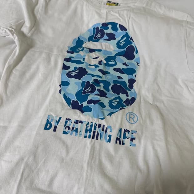 베이프 ABC 카모 바이 베이싱 에이프 티셔츠 화이트 블루