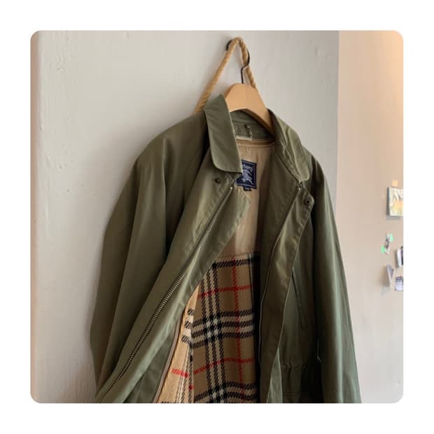 (BURBERRY)버버리 카키 클래식 헌팅자켓(내피포함