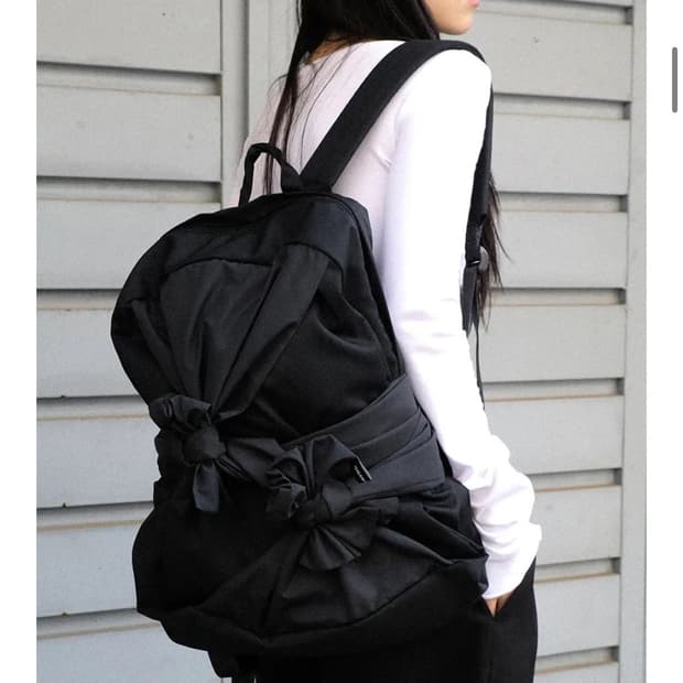 이우가마카라스 백팩 블랙