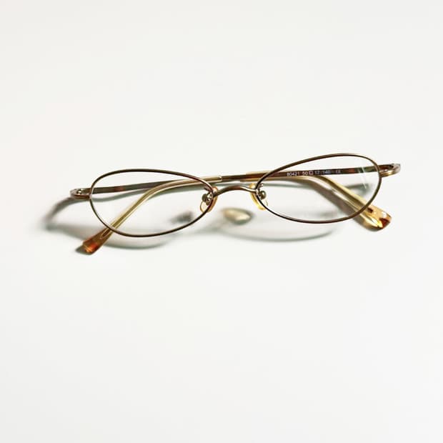 90s 골드 슬림 오벌 프레임 빈티지 안경
