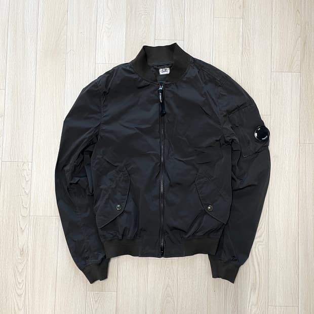 Cp 컴퍼니 블루종