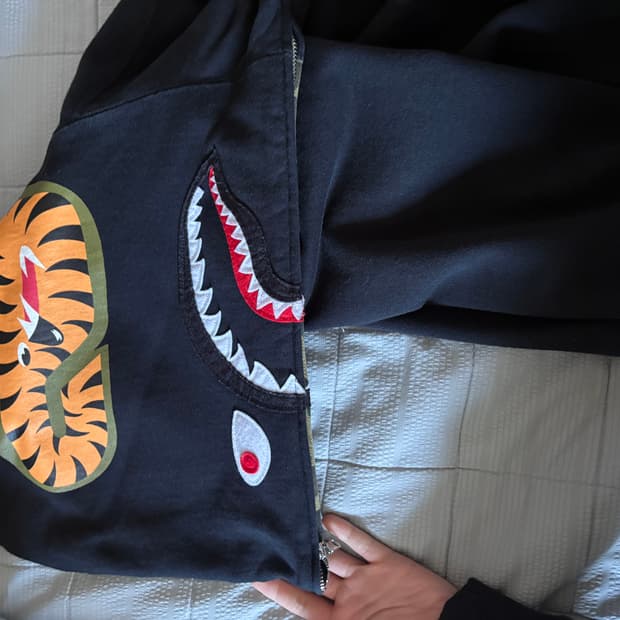 베이프 반카모 샤크 후드집업 xl