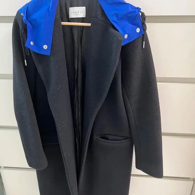 산드로 블랙 코트