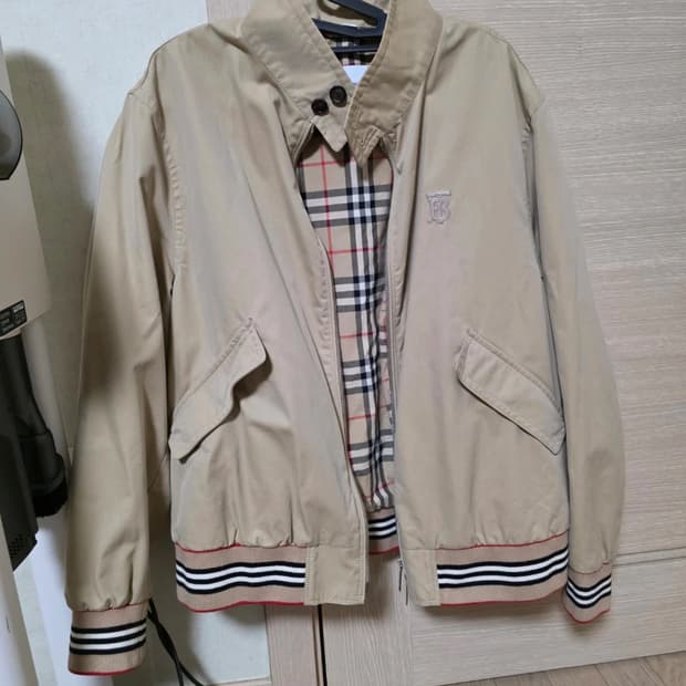 버버리 해링턴 자켓