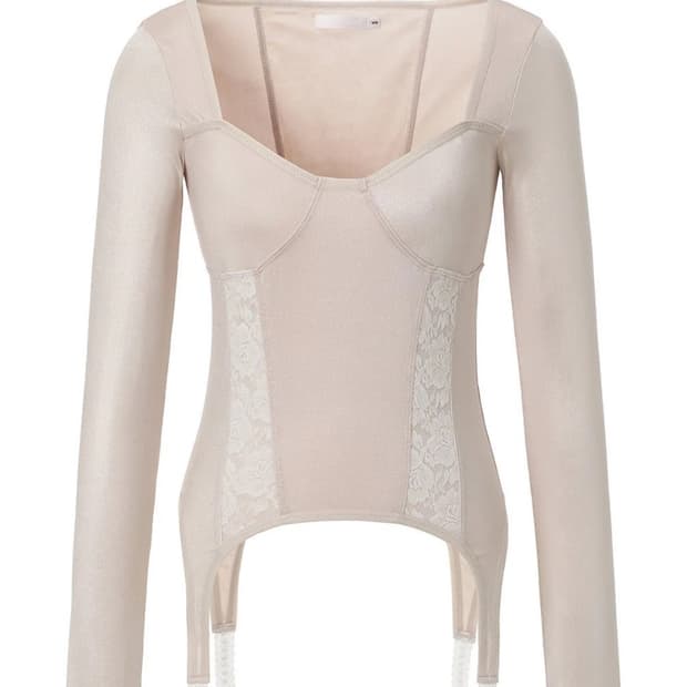 쓰리타임즈 레이스 가터탑