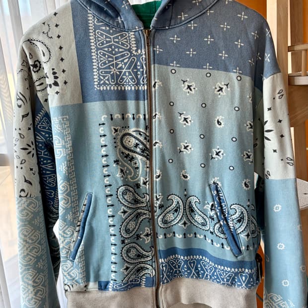 캐피탈 반다나 후드집업 2사이즈(M)