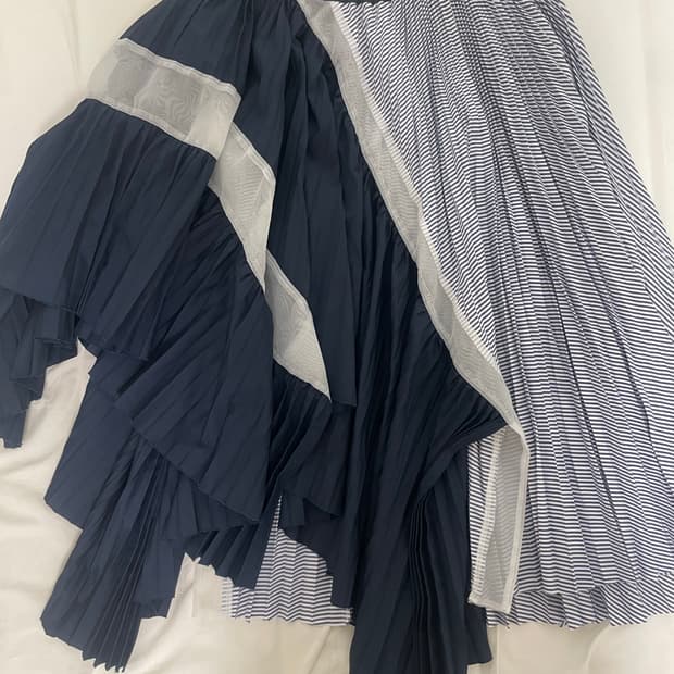 Sacai asymmetric pleats skirt