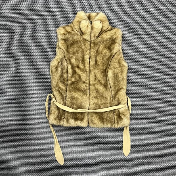 타미힐피거 퍼 베스트