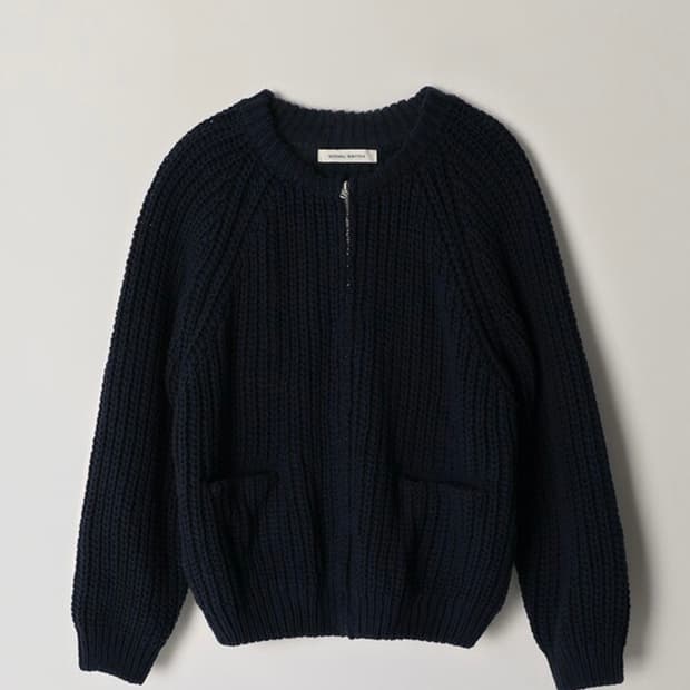 낫띵리튼 Netto yarn jumper (Navy)