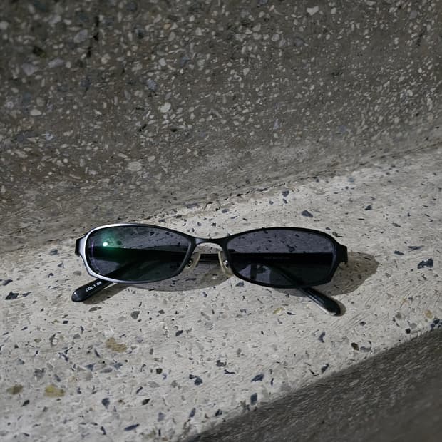 Japan Vintage 블랙 스퀘어 프레임 선글라스