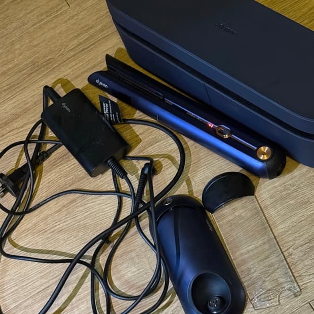 다이슨 스트레이트너(무선 스트레이트너)