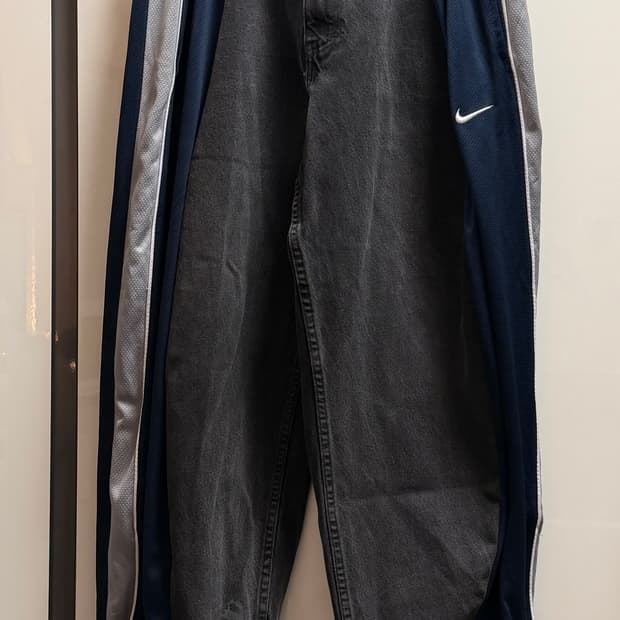 (32-36)빈티지 나이키 흑청 반반제작팬츠