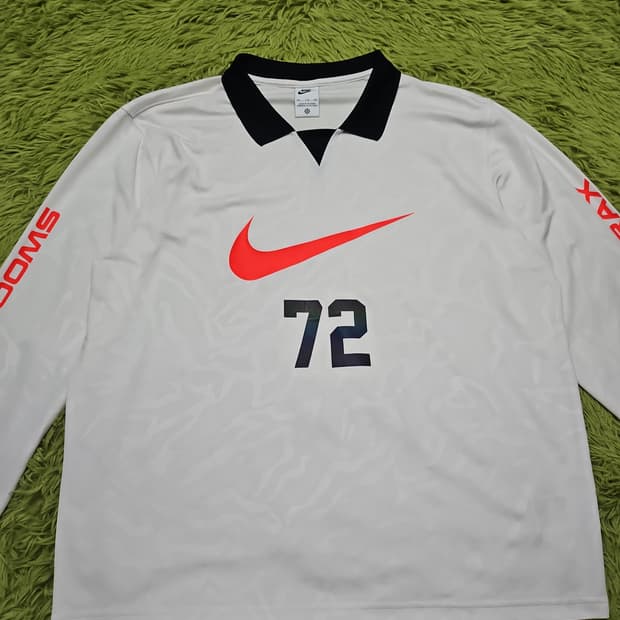 [XXL] 나이키 스우시 트랙 72 카라티