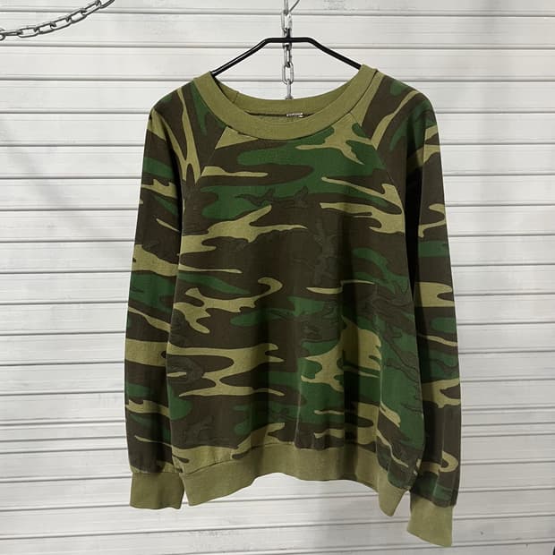90s Woodland camo long slv (USA made)