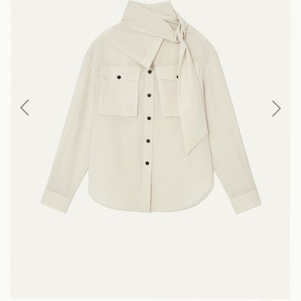 킨더살몬 eirene blouse white (상태좋음)