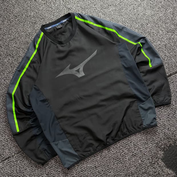 미즈노 빅로고 풀오버 에슬리틱 웜업 3796