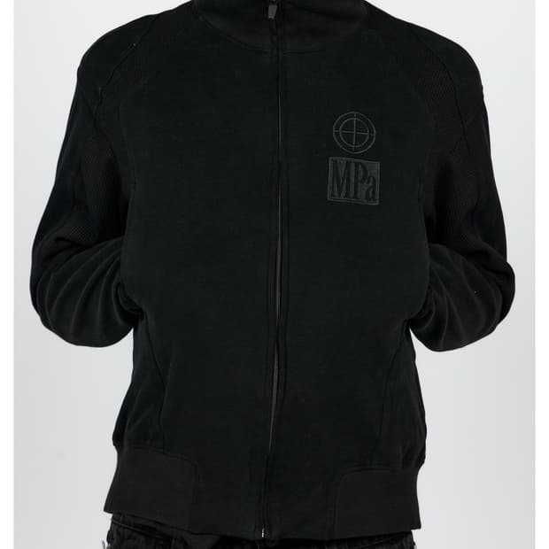 MPa CONTRAST ZIPPED JACKET (BLACK)