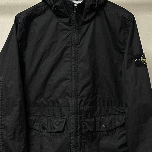 스톤아일랜드 멤브라나 자켓 24ss XL(105-110) 블랙