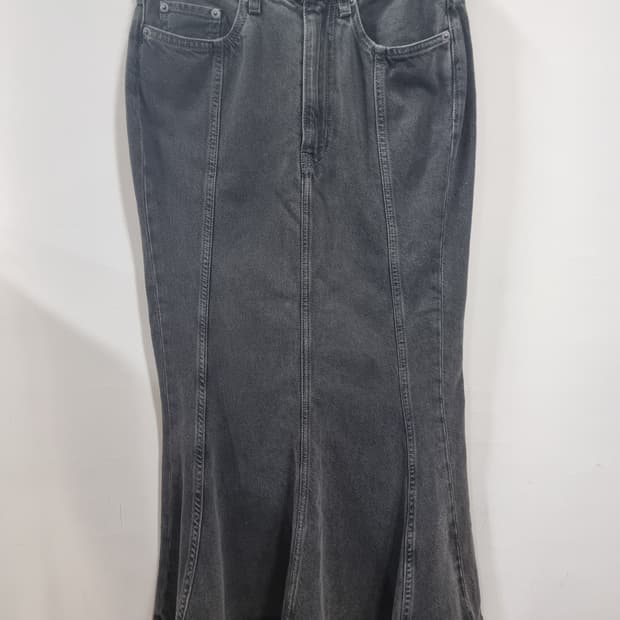 COS 머메이드 데님 스커트 (D89