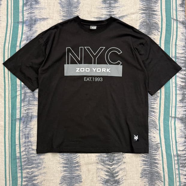 ZOO YORK 주욕 빅 로고 박시 반팔 티셔츠 [XL]