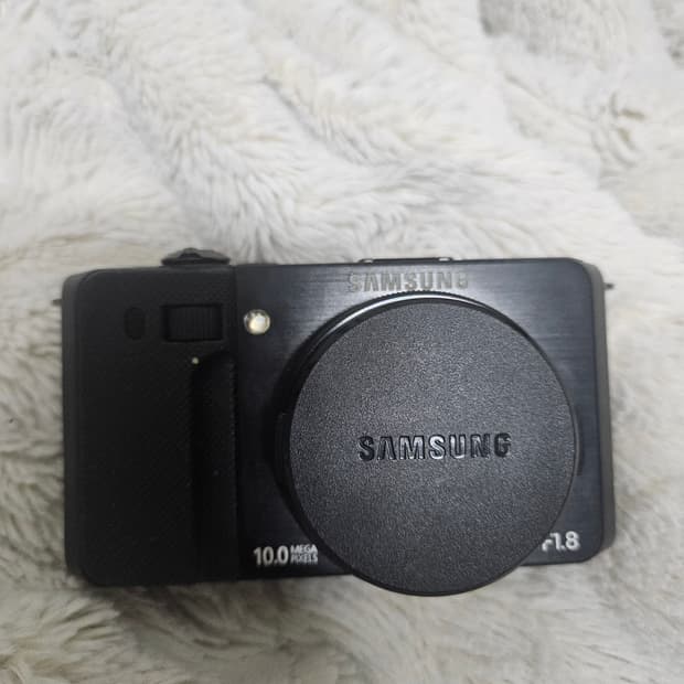 삼성  vluu ex1 10.0 mega pixels 레트로 디카