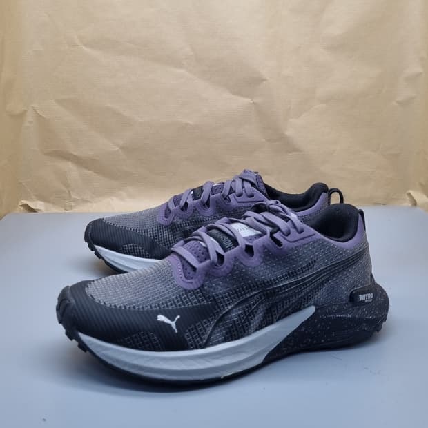 푸마 패스트트랙 여성운동화235 