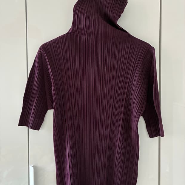 [Pleats Please Issey Miyake] 딥퍼플 터틀넥 반팔 