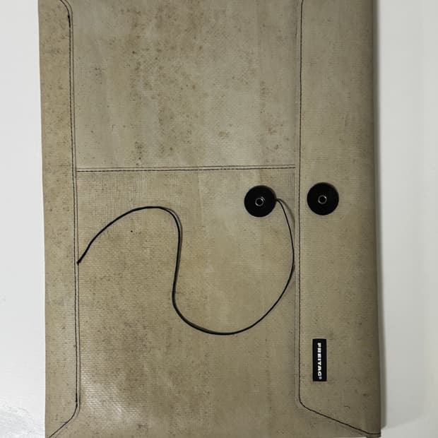 프라이탁 15인치 노트북 파우치