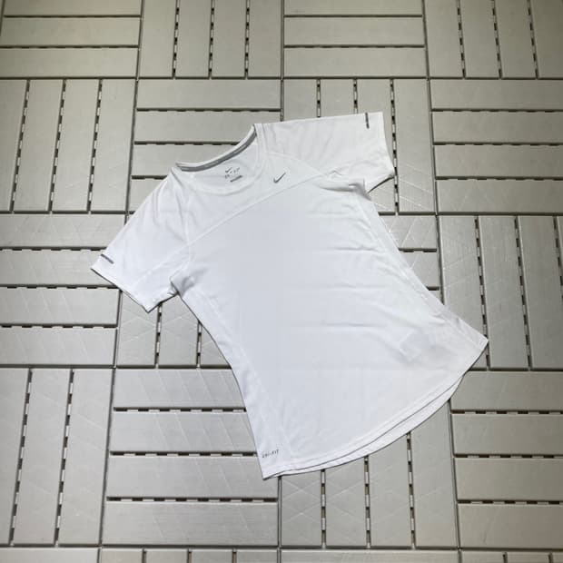 [M]나이키 러닝 드라이핏 반팔티 화이트 0763
