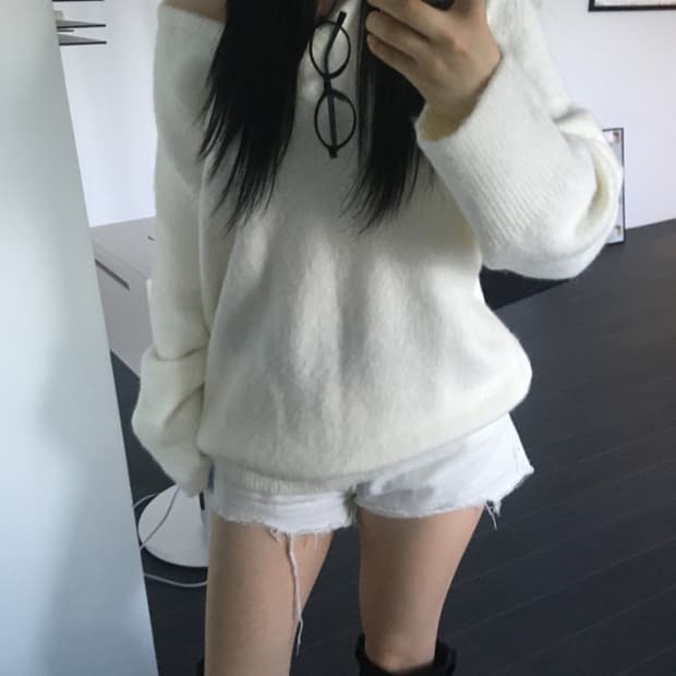 아워캐비넷 vonie loose knit 니트 화이트