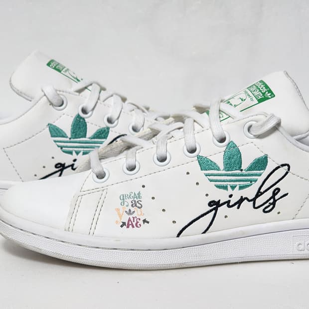 아디다스 스탠 스미스 커스텀 화이트/그린 235 사이즈