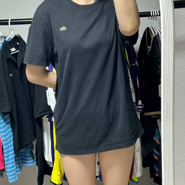 라코스테 슬림핏 블랙 반팔티