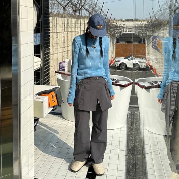 모어먼트 데미지 브레이드 니트 블루