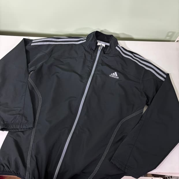 L 아디다스 블랙 경량 바람막이자켓