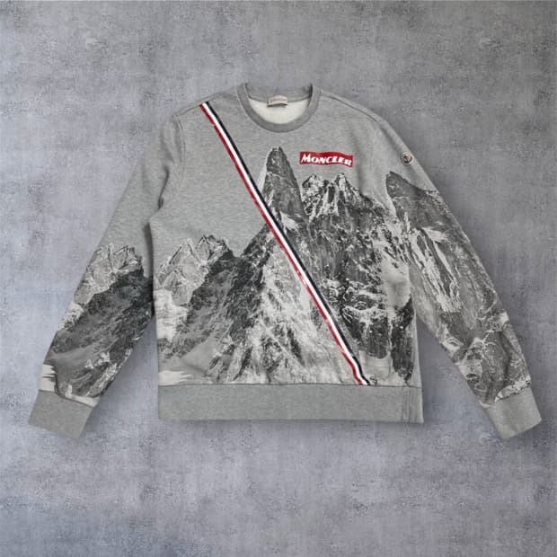 몽클레어 Moncler 그레이 마운틴 프린트 맨투맨 XL(100)