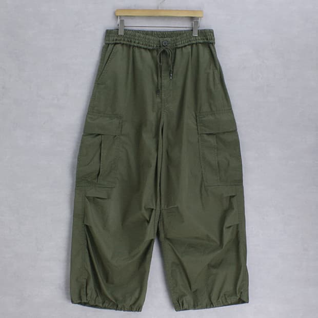GU _ Super Wide Cargo Pants